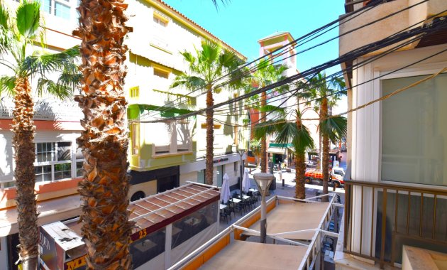 Resale - Apartment / flat -
Torrevieja - Center