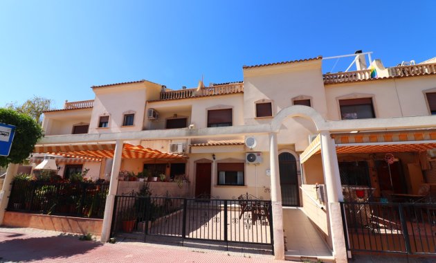 Resale - Townhouse -
San Fulgencio