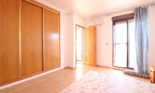 Resale - Townhouse -
San Fulgencio