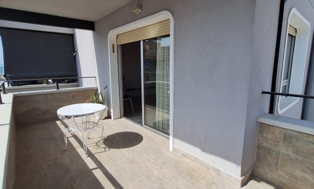 Resale - Apartment / flat -
Santa Pola - Gran Playa