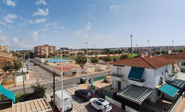 Resale - Apartment / flat -
Santa Pola - Gran Playa