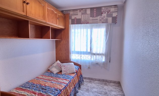 Resale - Apartment / flat -
Santa Pola - Gran Playa