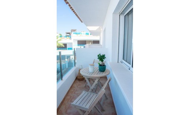 Reventa - Adosado -
Torrevieja - Los Balcones