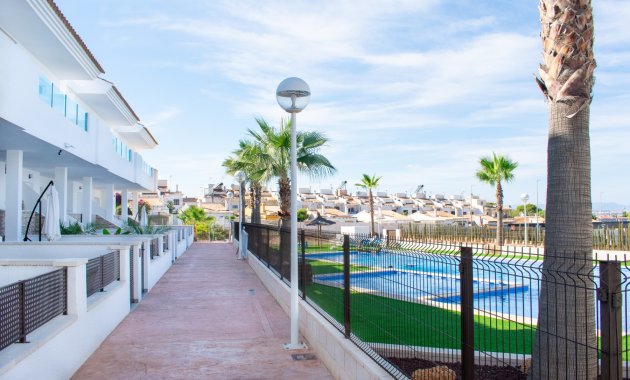 Endursala - Raðhús -
Torrevieja - Los Balcones