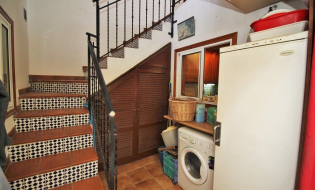 Resale - Townhouse -
Villamartín