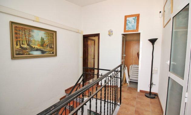 Resale - Townhouse -
Villamartín