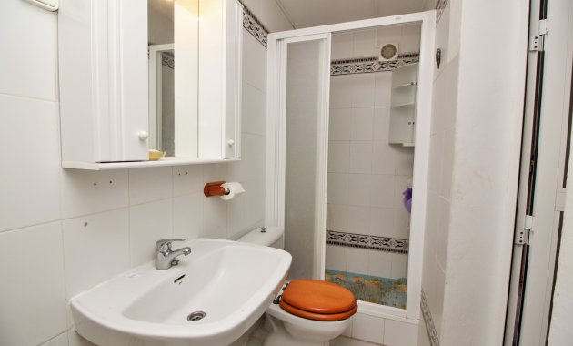 Resale - Townhouse -
Villamartín