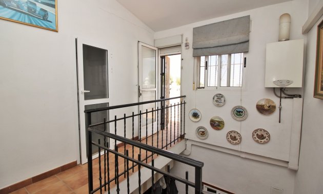 Resale - Townhouse -
Villamartín