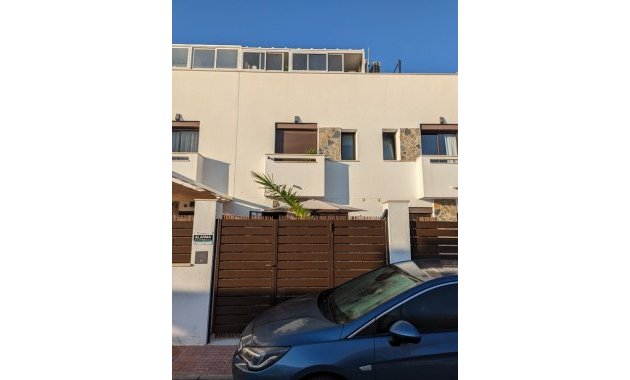 Resale - Townhouse -
Torrevieja - La Siesta - El Salado - Torreta