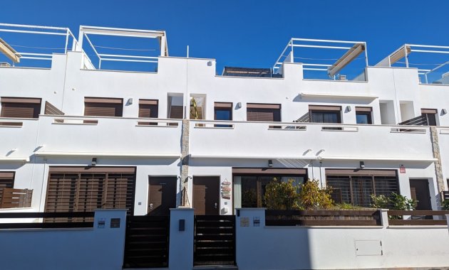 Resale - Townhouse -
Torrevieja - La Siesta - El Salado - Torreta