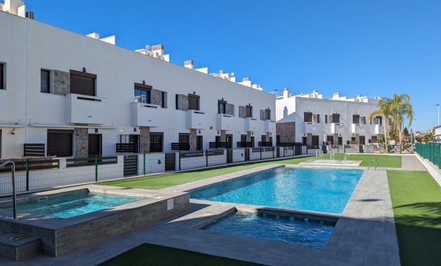 Resale - Townhouse -
Torrevieja - La Siesta - El Salado - Torreta