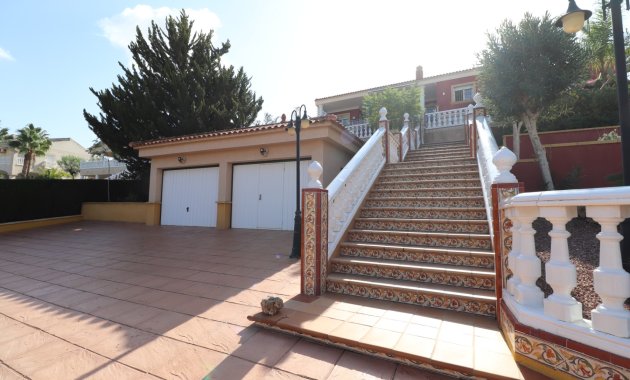 Resale - Villa -
Algorfa - Lomas de La Juliana