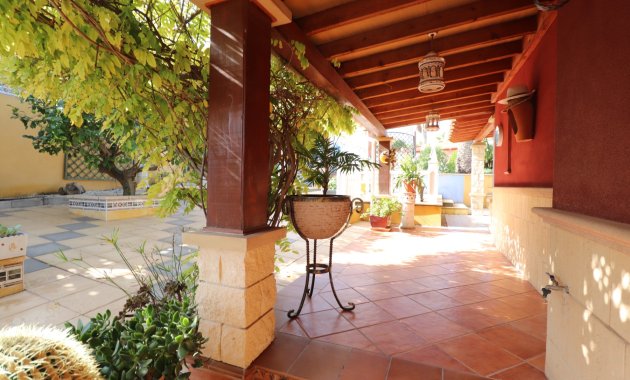 Resale - Villa -
Algorfa - Lomas de La Juliana