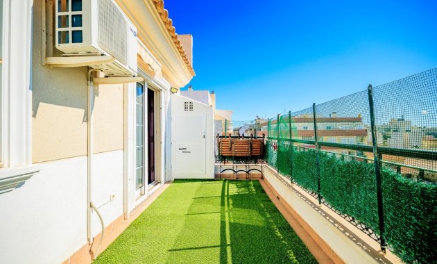 Resale - Apartment / flat -
Torrevieja - Center