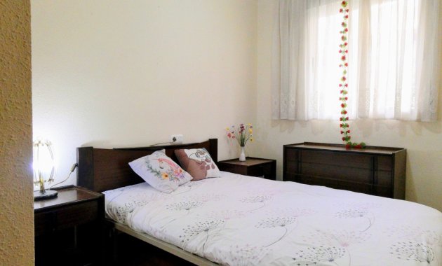 Resale - Apartment / flat -
Torrevieja - Center