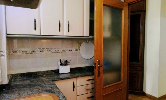 Resale - Apartment / flat -
Torrevieja - Center