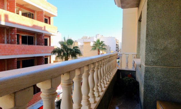 Resale - Apartment / flat -
Torrevieja - Center