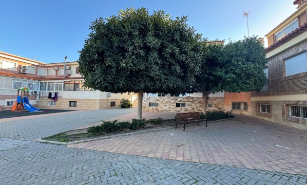 Resale - Townhouse -
Rojales - Pueblo