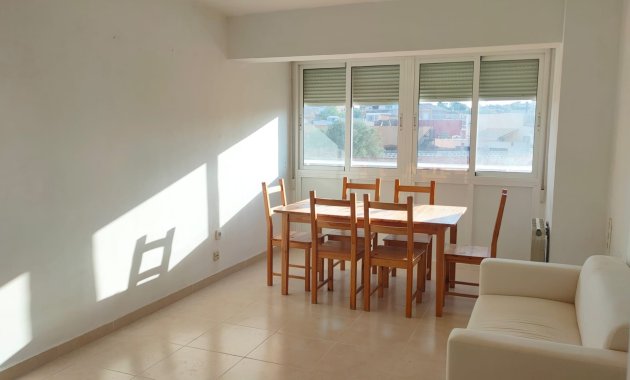 Resale - Apartment / flat -
Torrevieja - La Mata