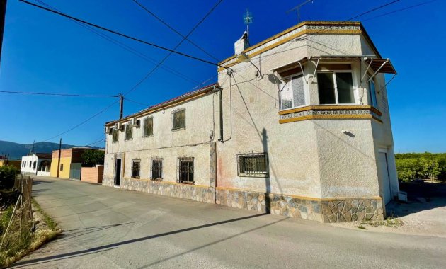 Resale - Villa -
Orihuela