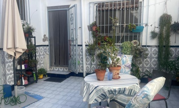 Resale - Townhouse -
Almoradí