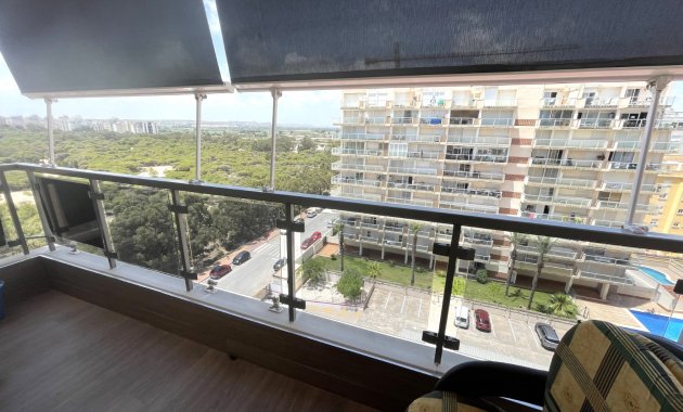 Reventa - Apartamento / piso -
Guardamar del Segura - Puerto Deportivo