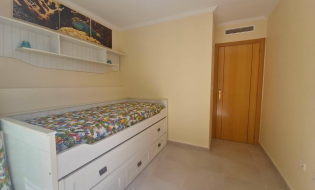 Resale - Apartment / flat -
Guardamar del Segura