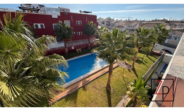 Reventa - Apartamento / piso -
Orihuela Costa - Los Altos