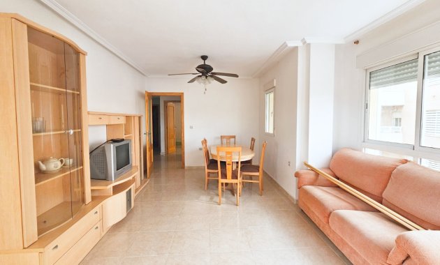 Reventa - Apartamento / piso -
Almoradí - Alicante