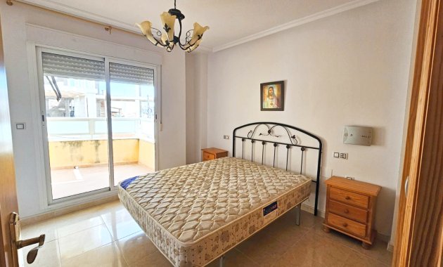 Reventa - Apartamento / piso -
Almoradí - Alicante