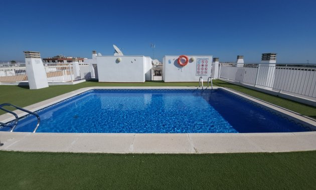 Resale - Apartment / flat -
Almoradí