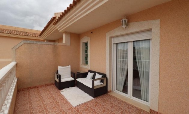 Resale - Townhouse -
Orihuela Costa - Los Altos