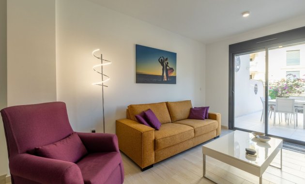 Resale - Apartment / flat -
Orihuela Costa - Villamartín