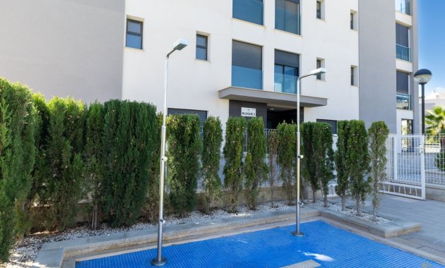 Resale - Apartment / flat -
Orihuela Costa - Villamartín