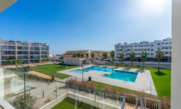 Resale - Apartment / flat -
Orihuela Costa - Villamartín