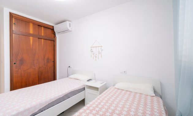 Reventa - Apartamento/ piso -
Orihuela Costa - Playa Flamenca