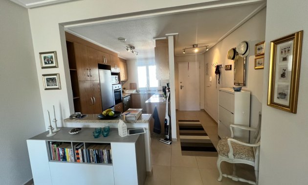 Resale - Apartment / flat -
Orihuela Costa - Villamartín