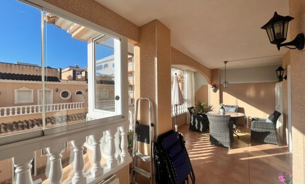 Resale - Apartment / flat -
Orihuela Costa - Villamartín