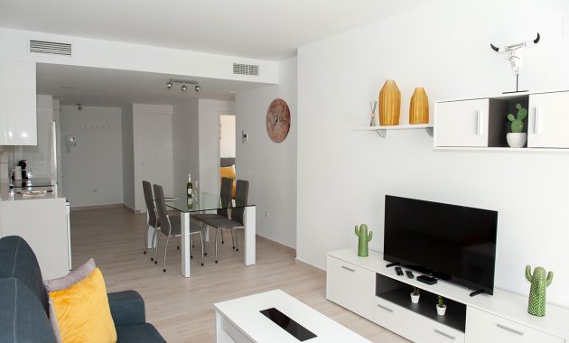 Resale - Apartment / flat -
Orihuela Costa - Villamartín