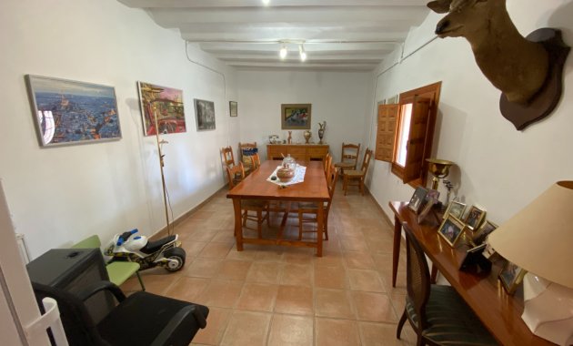 Endursala - Country House -
Salinas