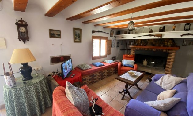 Endursala - Country House -
Salinas