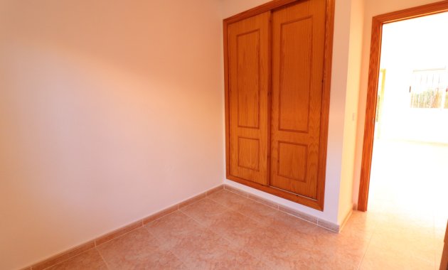 Resale - Villa -
Algorfa - Montemar