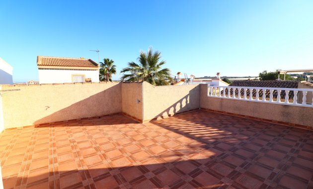 Resale - Villa -
Algorfa - Montemar