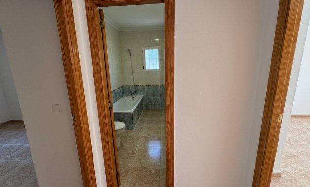 Resale - Villa -
Algorfa - Montemar