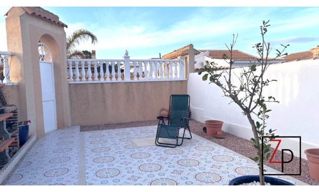 Resale - Villa -
Orihuela Costa - La Florida