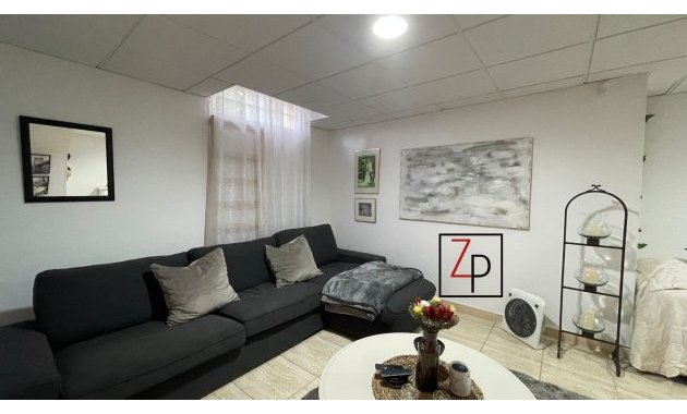 Resale - Townhouse -
San Fulgencio - urb. La Marina