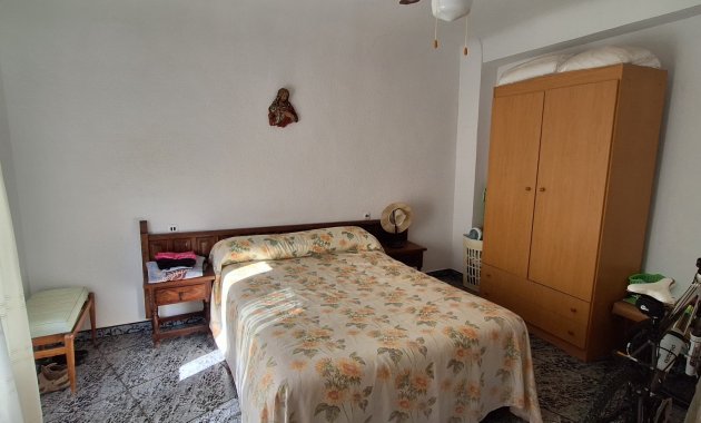 Resale - Apartment / flat -
Santa Pola - Gran Playa