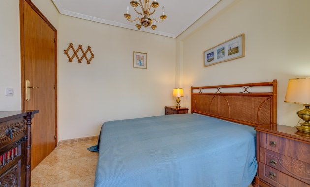 Resale - Apartment / flat -
Guardamar del Segura - Pinomar