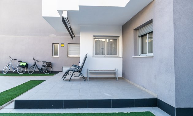 Resale - Apartment / flat -
Orihuela Costa - Villamartín-Las Filipinas