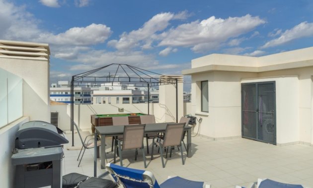 Resale - Penthouse -
Orihuela Costa - Villamartín